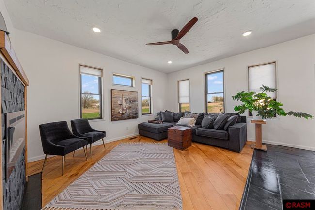 20355 Cedar Lake Trl, House other with 3 bedrooms, 2 bathrooms and null parking in Morristown MN | Image 8