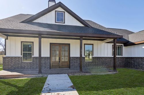 1610 Newgulf Dr, Boling, TX, 77420-9397 | Card Image