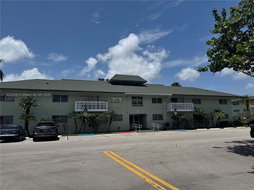 apt-325-4200 Nw 3rd Ct, Plantation, FL, 33317-2815 | Card Image