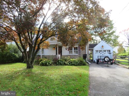 107 Hancock Ave, EAST NORRITON, PA, 19401-1940 | Card Image