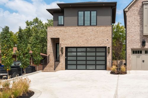 6306 Henry Ford Dr, Nashville, TN, 37209-1847 | Card Image