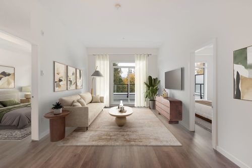 511-14257 103a Ave, Surrey, BC, V3T0W7 | Card Image