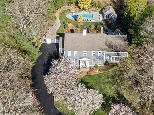35 Pokanoket Ln, Marshfield, MA, 02050-8225 | Card Image