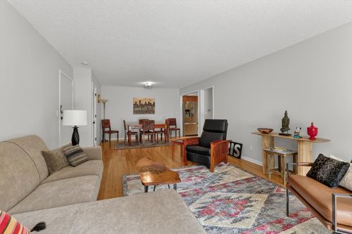 2055h-2055 Carriage Dr Sw, Rochester, MN, 55902-4290 | Card Image