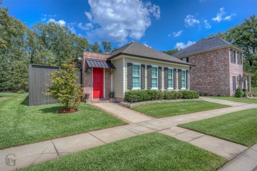 1104 Winterberry Ln, Shreveport, LA, 71106-8583 | Card Image