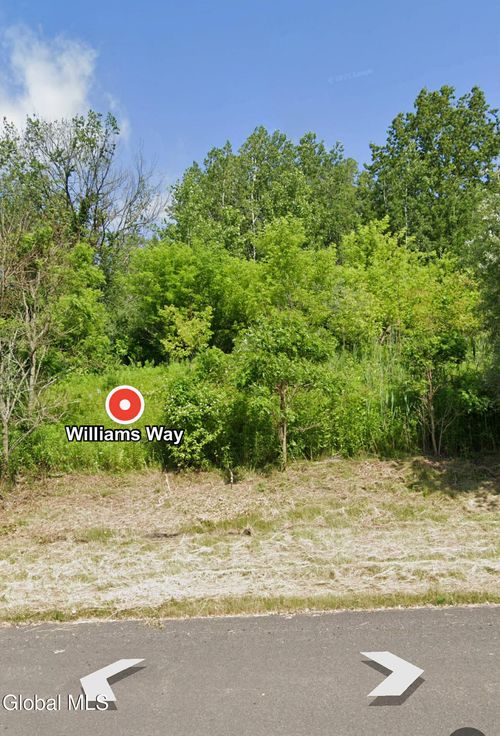 2 Williams Way, Halfmoon, NY, 12065 | Card Image
