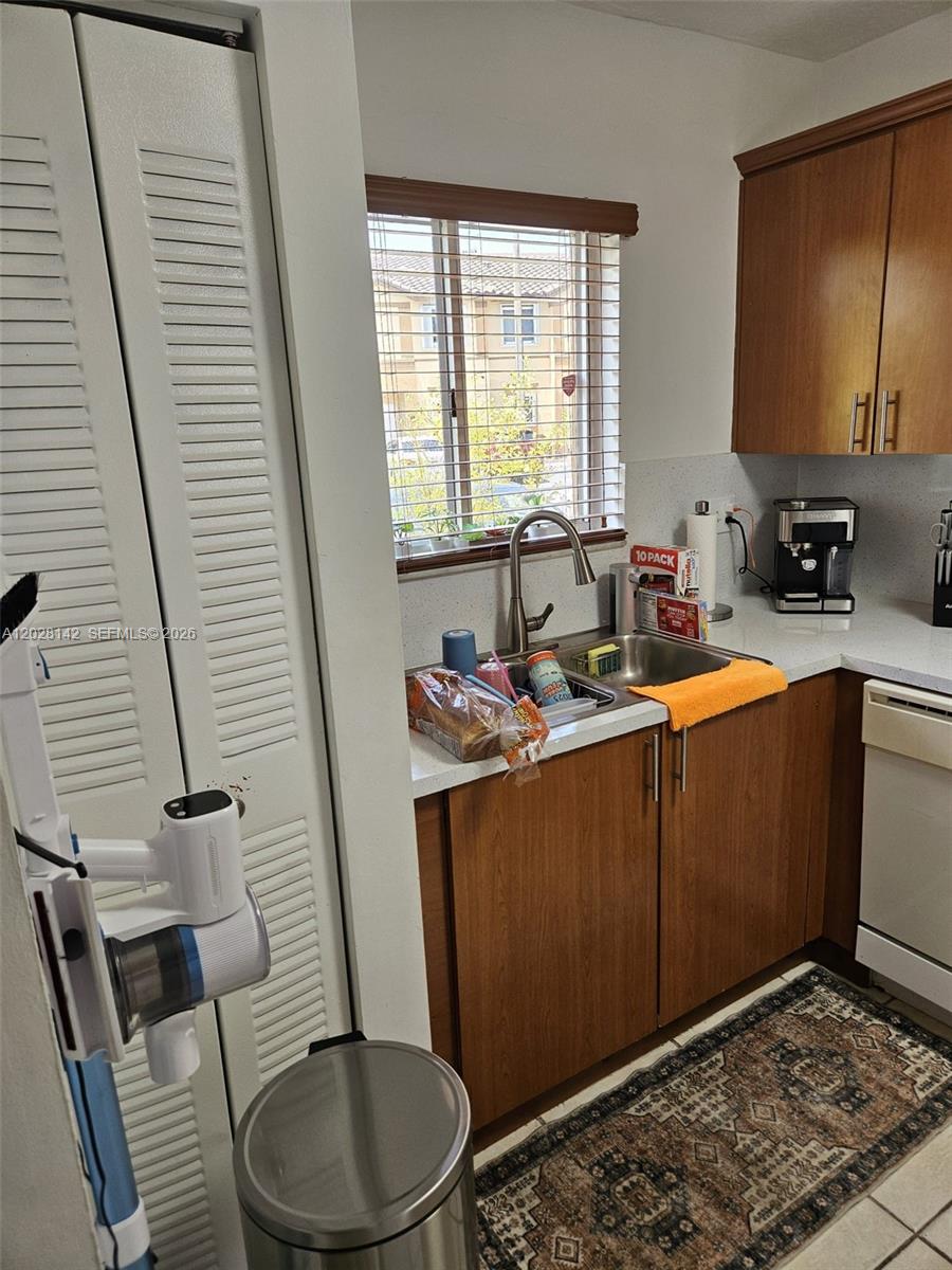 Residential Lease in Miami 4