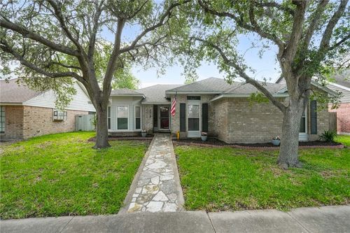 7218 Diamond Ridge Dr, Corpus Christi, TX, 78413-5011 | Card Image