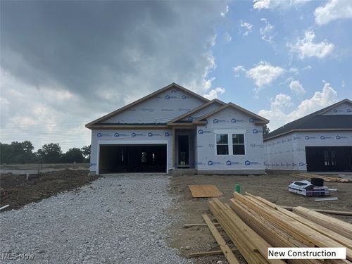 537 Wyleswood Drive, Berea, OH, 44017 | Card Image