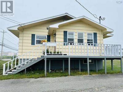 2541 Main St, House other with 3 bedrooms, 1 bathrooms and null parking in Clarks Harbour NS | Image 3