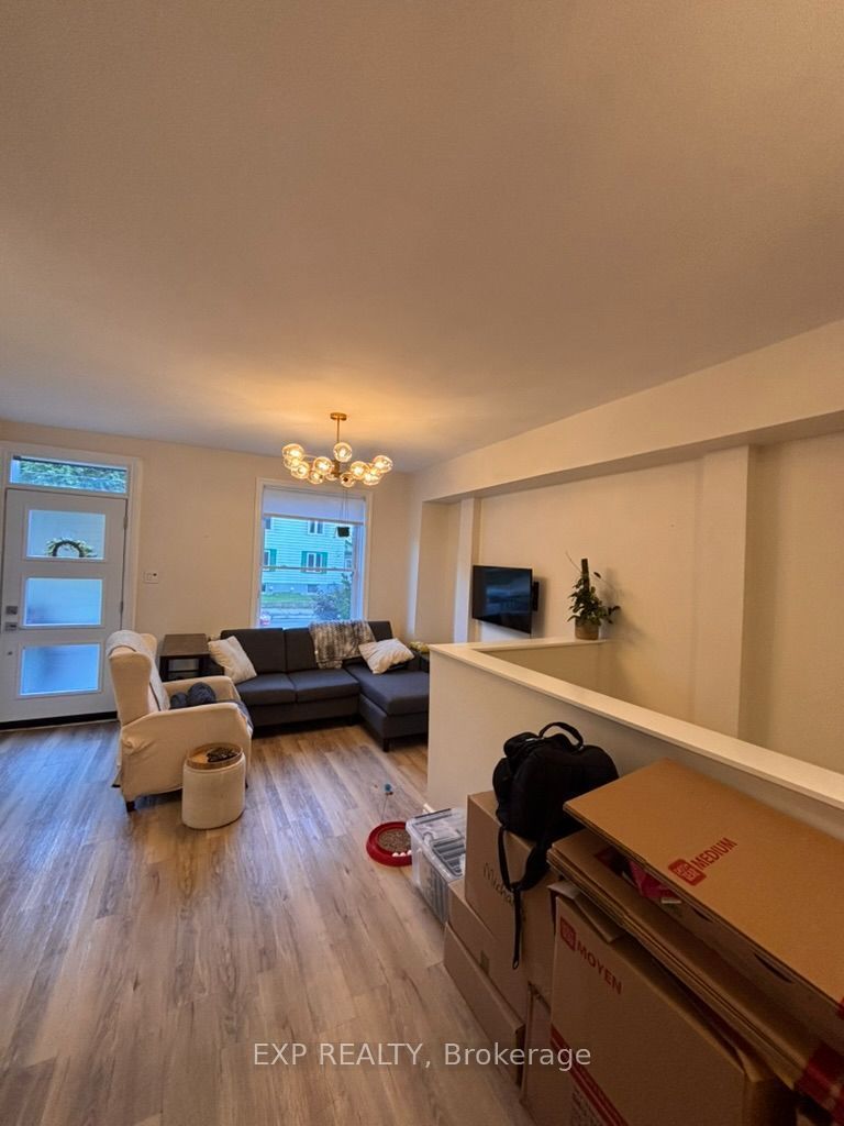 Residential Lease in Glebe - Ottawa East and Area 2