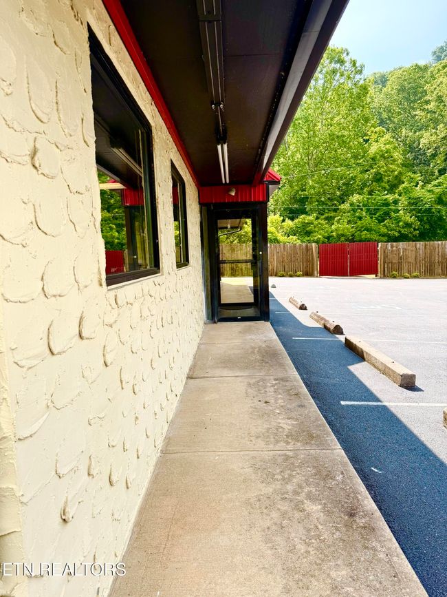 145 Dollar Dr, House other with 0 bedrooms, 2 bathrooms and null parking in Pennington Gap VA | Image 5
