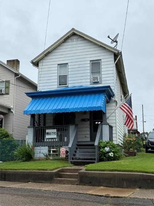 811 Cleveland Ave, Brackenridge, PA, 15014-1005 | Card Image
