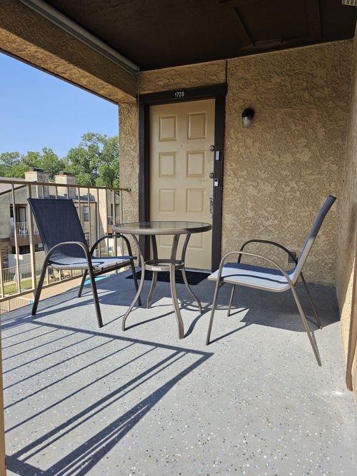 1728 Crest Point Dr, Arlington, TX, 76012-3763 | Card Image