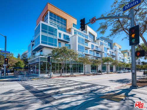 105-1705 Ocean Ave, Santa Monica, CA, 90402-1409 | Card Image