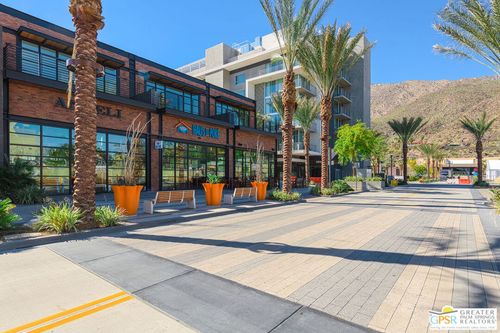 204-111 N Palm Canyon Dr, Palm Springs, CA, 92262-5570 | Card Image