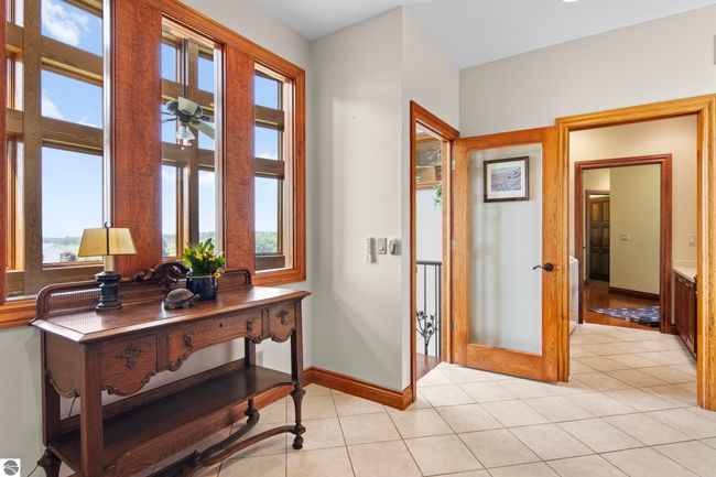 4173 Dornoch Ct, House other with 6 bedrooms, 4 bathrooms and null parking in Williamsburg MI | Image 44