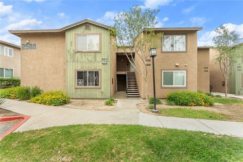 j202-2588 Avenida Del Vis, Corona, CA, 92882-6264 | Card Image