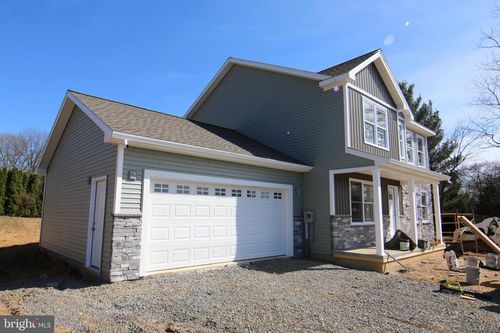 158 Fisher St, JONESTOWN, PA, 17038-9243 | Card Image