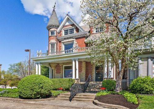 1102 5th Ave, Huntington, WV, 25701-2205 | Card Image