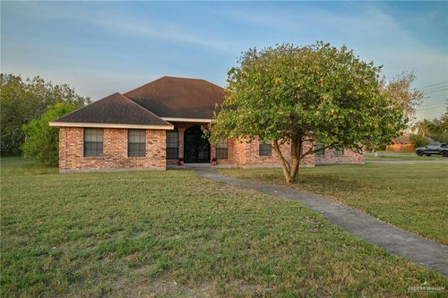 8302 Lago Dr, Harlingen, TX, 78552-6424 | Card Image