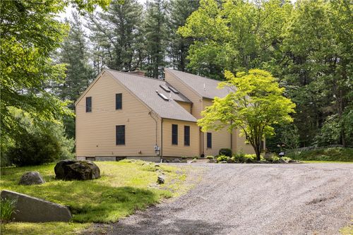 71 Phillips Ln, Chepachet, RI, 02814 | Card Image
