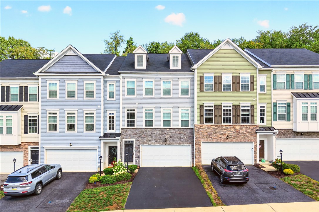 Residential in Findlay Twp 2