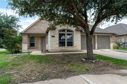 11516 Sunny Creek Ln, Manor, TX, 78653-3886 | Card Image