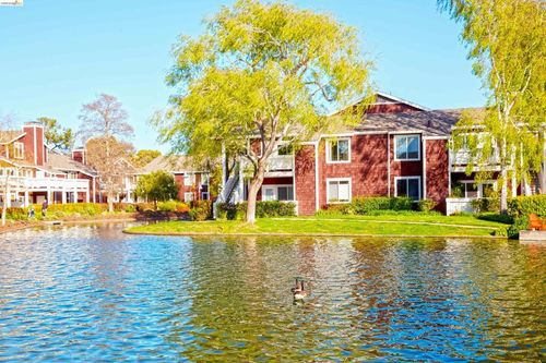 79 Marina Lakes Dr, Richmond, CA, 94804 | Card Image