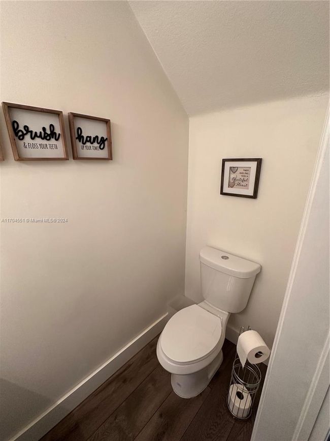 APT-1601 - 8520 Nw 139 Th Ter, Townhouse with 3 bedrooms, 3 bathrooms and null parking in MIAMI LAKES FL | Image 12