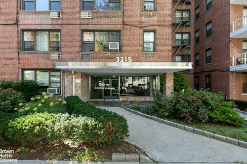 2a-3215 Arlington Ave, Bronx, NY, 10463-3329 | Card Image