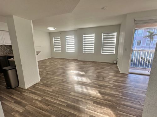 6492-6492 W Sample Rd, Coral Springs, FL, 33067-3231 | Card Image