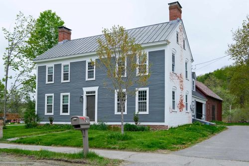 270 North St, Chester, VT, 05143-8807 | Card Image