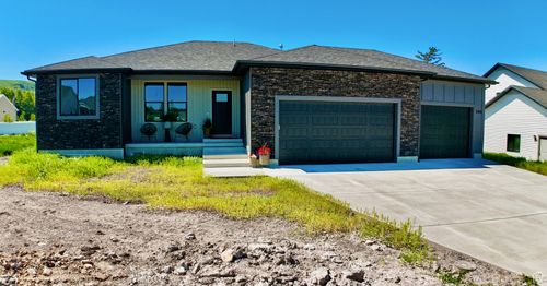 340 E 300 N, Richmond, UT, 84333-1755 | Card Image