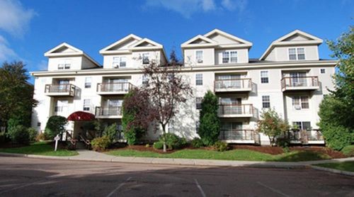 294-294 Hildred Dr, Burlington, VT, 05401-5901 | Card Image