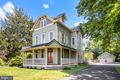 886 Mirror Lake Rd, YARDLEY, PA, 19067-5503 | Card Image