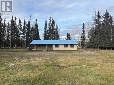 17033 Turner Frontage Rd, House other with 3 bedrooms, 1 bathrooms and null parking in Vanderhoof BC | Image 2