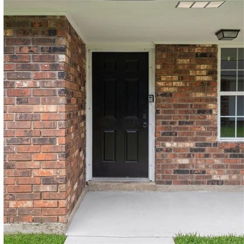 b-10940 Roger Dr, New Orleans, LA, 70127-2862 | Card Image