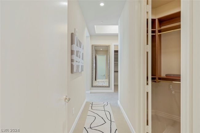 Day - Primary bedroom quarters | Image 19