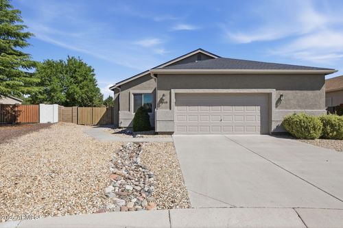 6860 E Elbrook Ave, Prescott Valley, AZ, 86314-5817 | Card Image