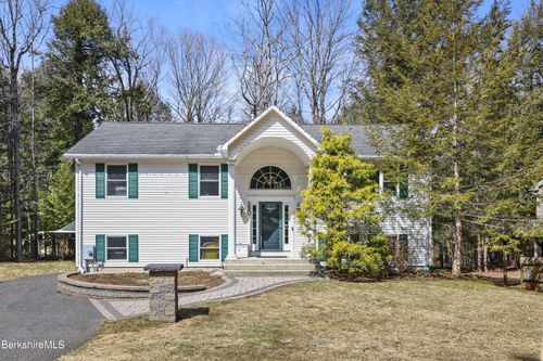 290 Barker Rd, Pittsfield, MA, 01201-8036 | Card Image