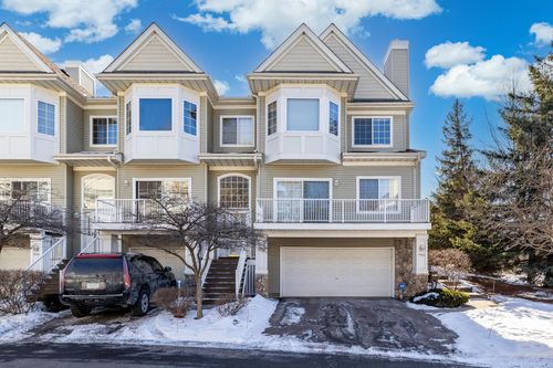 900 Fairfield Way, Hopkins, MN, 55305-1492 | Card Image