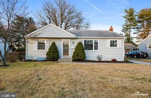 27 Munn Ave, CHERRY HILL, NJ, 08034-3223 | Card Image