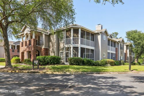 2022-10000 Gate Pkwy N, JACKSONVILLE, FL, 32246-8280 | Card Image