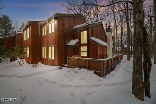 14 Finch Grv, Lake Harmony, PA, 18624 | Card Image