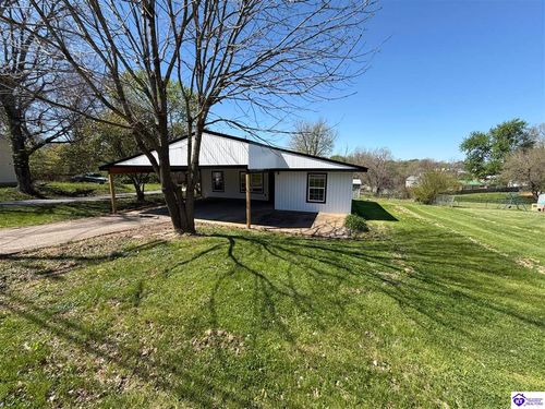 105 Hayward Rd, Vine Grove, KY, 40175-1075 | Card Image