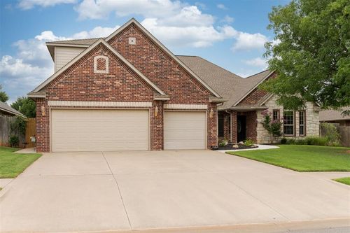 17016 Platinum Lane, Edmond, OK, 73012 | Card Image