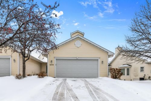 630 Aqua Cir, Circle Pines, MN, 55014-2711 | Card Image