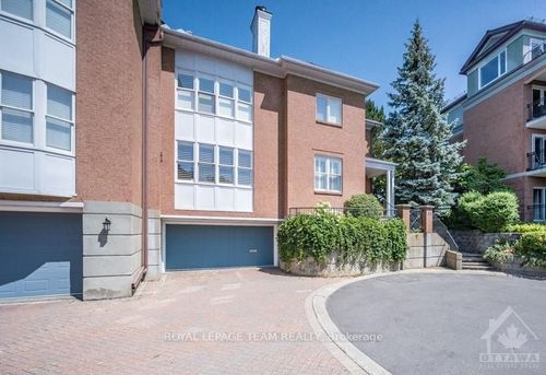 33 Durham Pvt, Ottawa, ON, K1M2J1 | Card Image