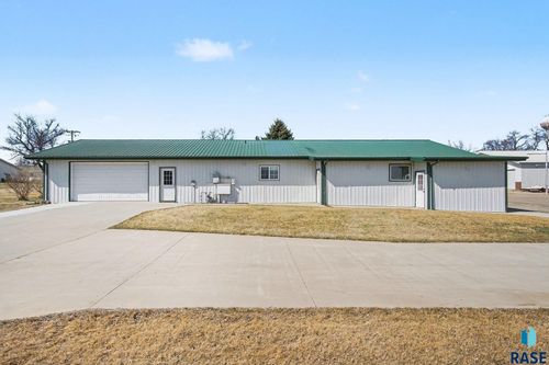233 E Main St Street, Ramona, SD, 57054 | Card Image